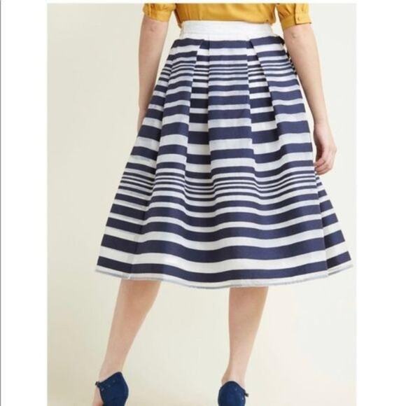 MODCLOTH Soiree Navy Stripe Full A-line Midi Skirt Retro - Picture 3 of 10